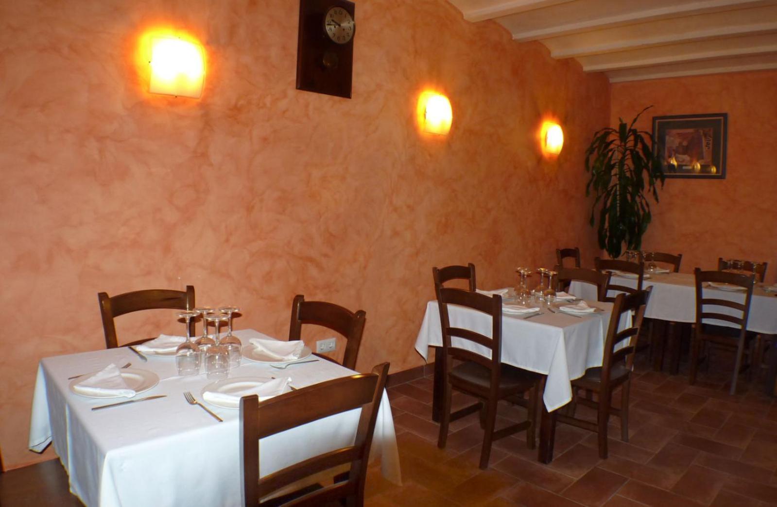 Hostal La Fuente Buera Zewnętrze zdjęcie