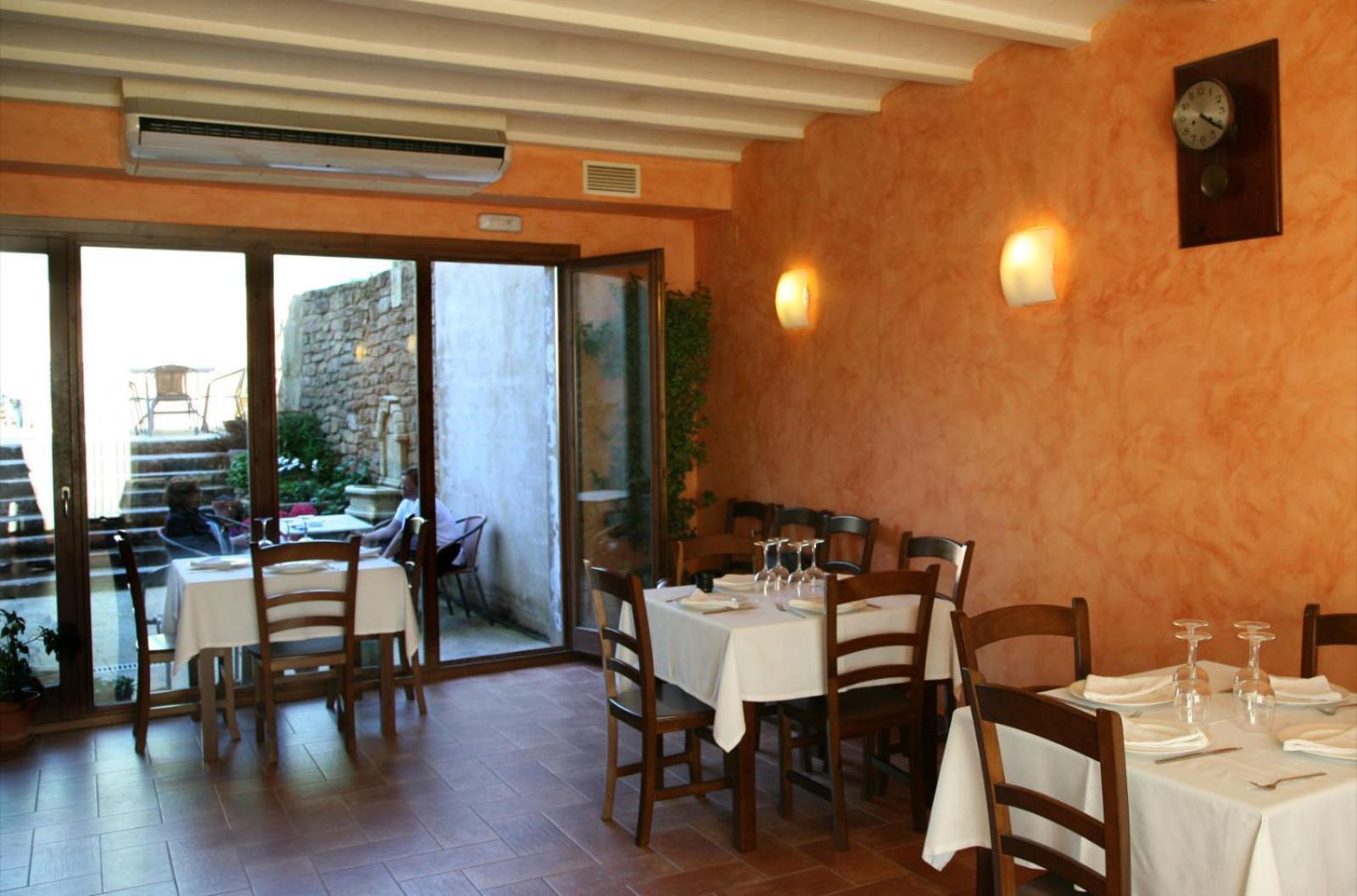 Hostal La Fuente Buera Zewnętrze zdjęcie