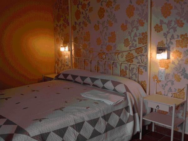 Hostal La Fuente Buera Zewnętrze zdjęcie
