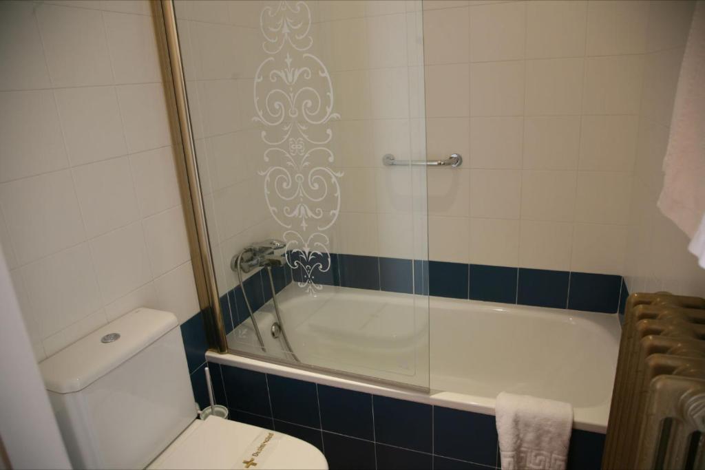 Hostal La Fuente Buera Zewnętrze zdjęcie