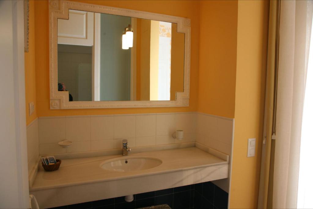 Hostal La Fuente Buera Zewnętrze zdjęcie