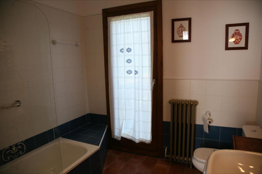 Hostal La Fuente Buera Zewnętrze zdjęcie